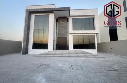 Villa - 5 - 6 for rent in Al Aweer 1 - Al Aweer - Dubai