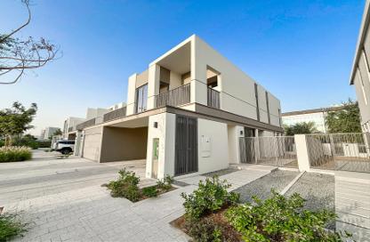Townhouse - 4 Bedrooms - 5 Bathrooms for rent in Aura Gardens - Tilal Al Ghaf - Dubai