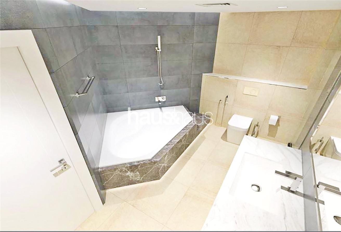 Fully Renovated | A Type | High Floor photo 8