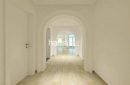 Apartment - 3 - 4 for rent in Al Anbara - Shoreline Apartments - Palm Jumeirah - Dubai