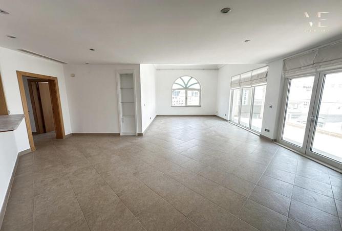 112750978 - Property Image 2