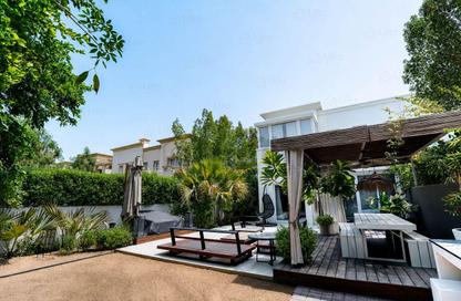 Villa - 2 Bedrooms - 3 Bathrooms for rent in Springs 3 - The Springs - Dubai