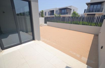 Townhouse - 4 - 5 for rent in Jebel Ali Village - Jebel Ali - Dubai