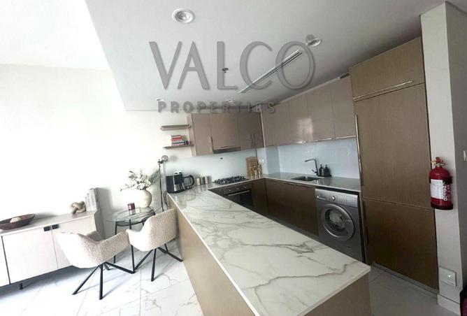 114598218 - Property Image 2