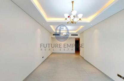 Apartment - 2 Bedrooms - 4 Bathrooms for rent in Al Hudaiba Mall - Al Hudaiba - Bur Dubai - Dubai