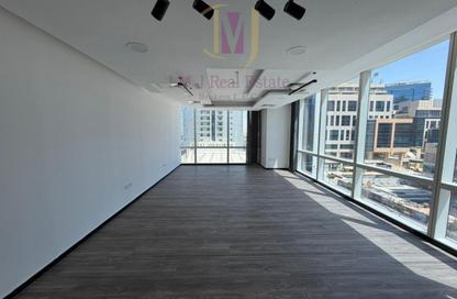 Office Space - Studio - 1 Bathroom for rent in Tamani Art Tower - Business Bay - Dubai