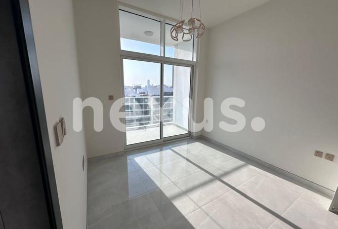 Chic and Cozy | Prime Location | Ready to Move in