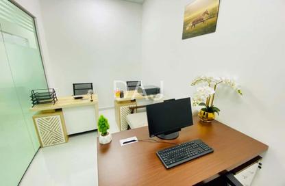 Office Space - Studio - 1 for rent in Red Avenue - Al Garhoud - Dubai Office Space - Studio - 1 for rent in Red Avenue - Al Garhoud - Dubai