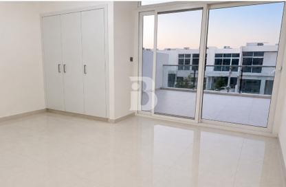 Townhouse - 3 Bedrooms - 4 Bathrooms for rent in Centaury - Damac Hills 2 - Dubai