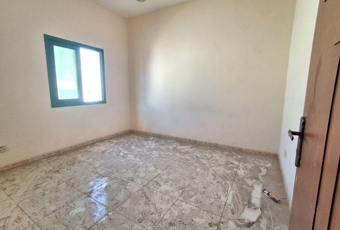 54011473 - Property Main Image