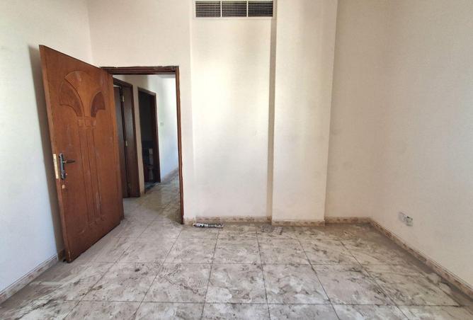 54011473 - Property Image 3