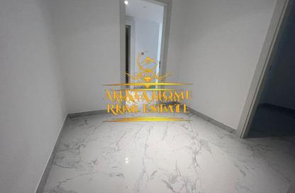 Apartment - 3 Bedrooms - 4 Bathrooms for rent in Oasis 1 - Oasis Residences - Masdar City - Abu Dhabi Apartment - 3 Bedrooms - 4 Bathrooms for rent in Oasis 1 - Oasis Residences - Masdar City - Abu Dhabi