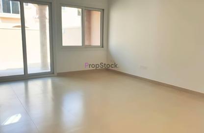 Townhouse - 2 - 3 for rent in Casa Dora - Serena - Dubai