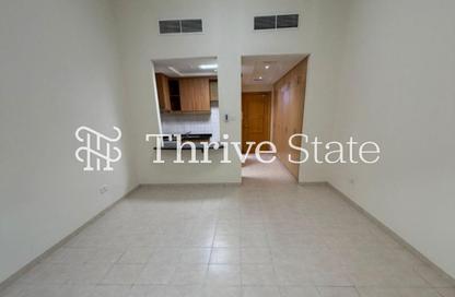 Apartment - Studio - 1 Bathroom for rent in Building 225 - Mogul Cluster - Discovery Gardens - Dubai