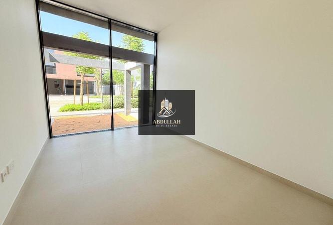 84076779 - Property Image 2