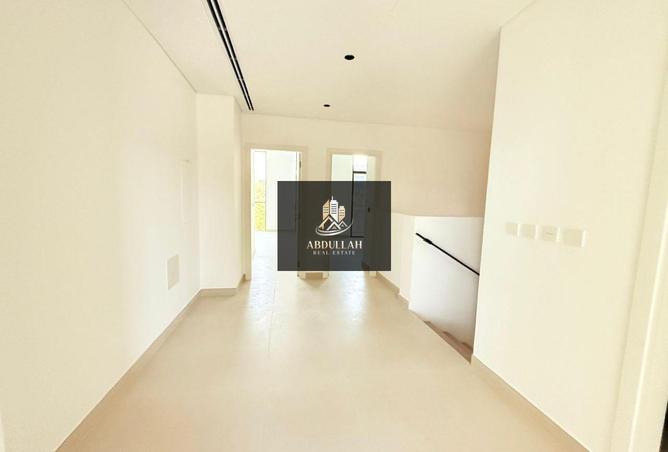 84076779 - Property Image 3