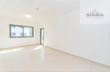 شقة - غرفة نوم - 2 حمامات للايجار في المطينة - ديرة - دبي