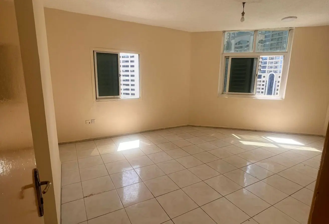 162776371 - Property Main Image