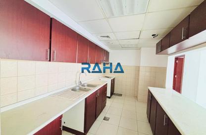 شقة - 2 غرف نوم - 3 حمامات للايجار في 12B البحيرة - لاجون - ميناء العرب - راس الخيمة - رأس الخيمة
