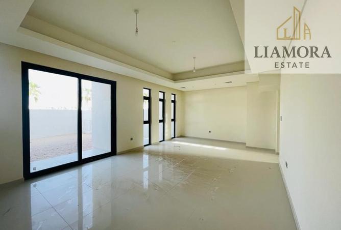 67444609 - Property Image 2