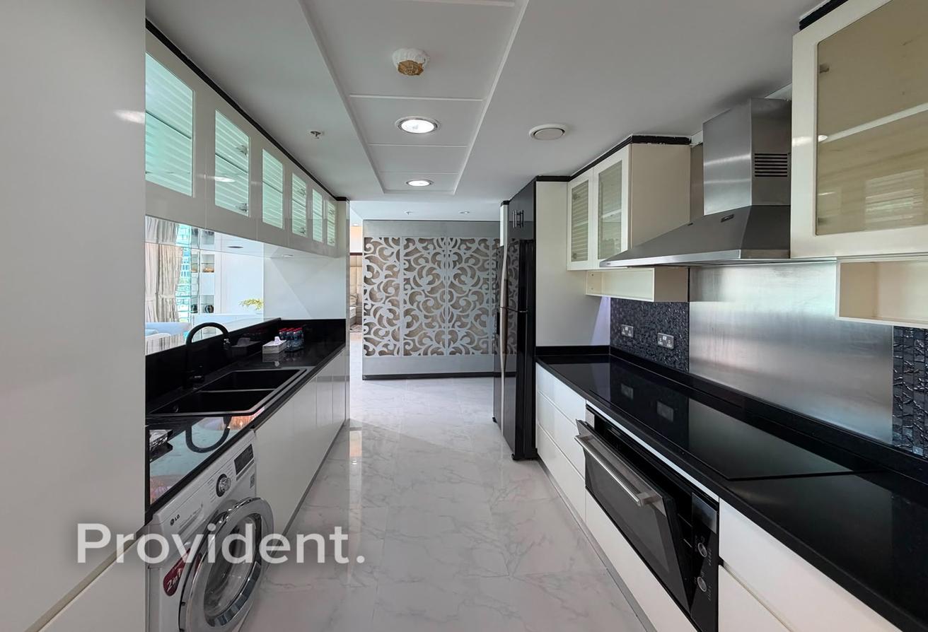 Burj & Fountain View l 3Bed + Maid's l Best Price photo 9