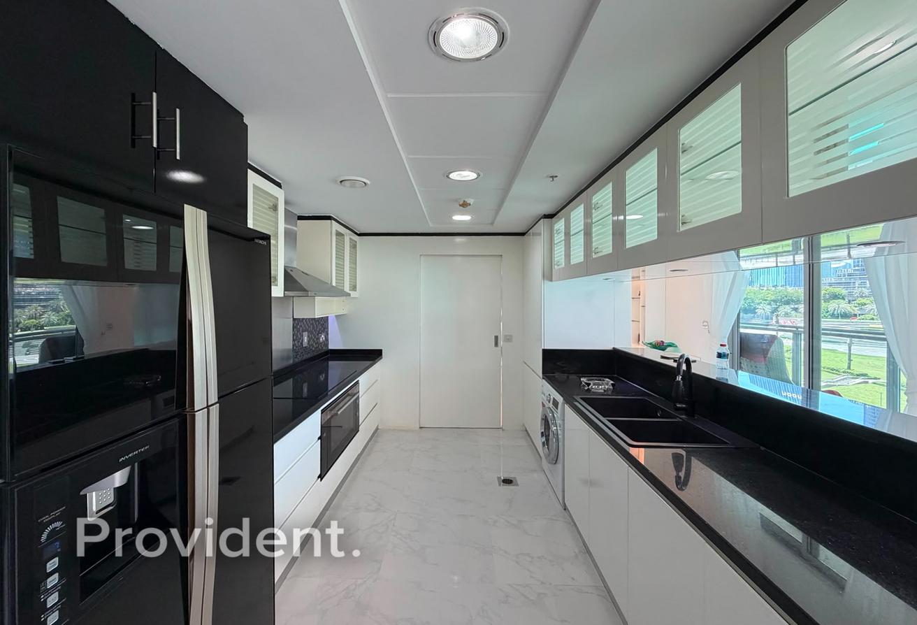 Burj & Fountain View l 3Bed + Maid's l Best Price photo 8