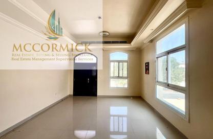 Villa - 4 - 6 for rent in Al Barsha South 1 - Al Barsha South - Al Barsha - Dubai