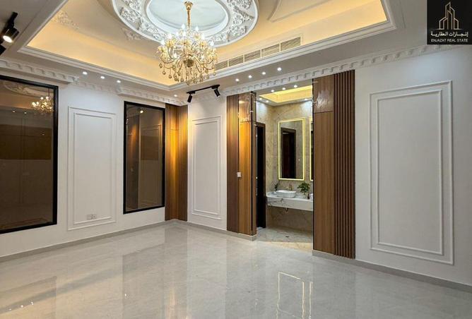 65562399 - Property Image 2