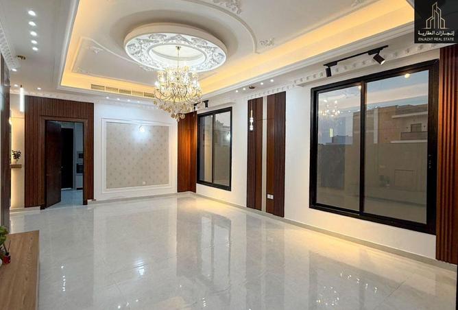 65562399 - Property Image 3