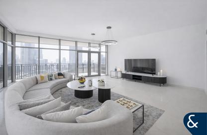 Apartment - 3 Bedrooms - 4 Bathrooms for sale in Boulevard Crescent Tower 1 - BLVD Crescent - Downtown Dubai - Dubai