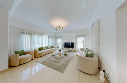 Villa - 3 Bedrooms - 4 Bathrooms for sale in Mushrif Village - Mirdif - Dubai