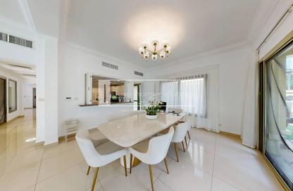 Villa - 3 Bedrooms - 4 Bathrooms for sale in Mushrif Village - Mirdif - Dubai