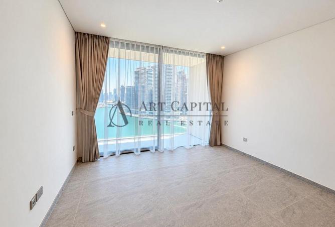 Brand New Unit| Full Canal Views| Business Area photo 3