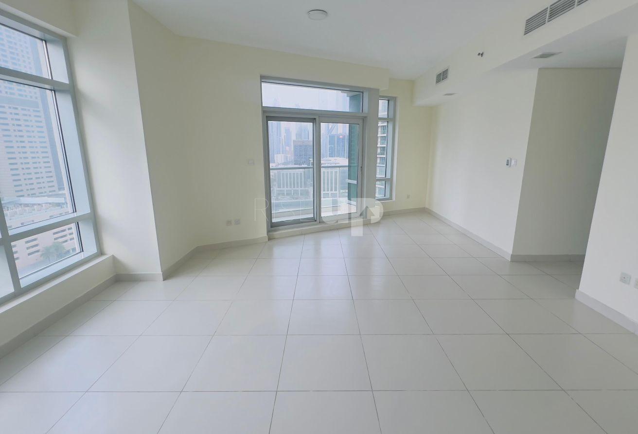 Unfurnished | Spacious Apartment | Vacant photo 2