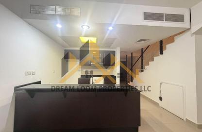 Villa - 2 - 3 for sale in Arabian Style - Al Reef Villas - Al Reef - Abu Dhabi