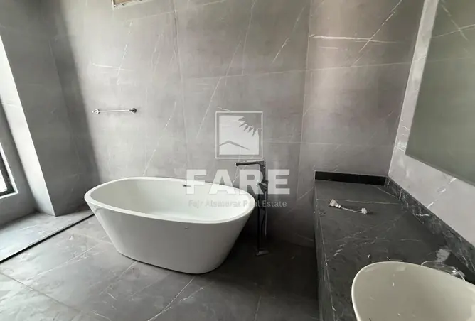 166543166 - Property Image 2