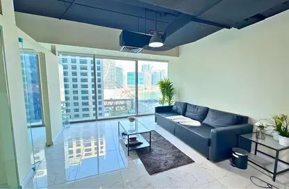 Office Space - Studio - 1 Bathroom for rent in The Binary Tower - Business Bay - Dubai