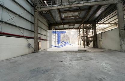 Factory - Studio - 3 Bathrooms for rent in KIZAD - Al Samha - Abu Dhabi
