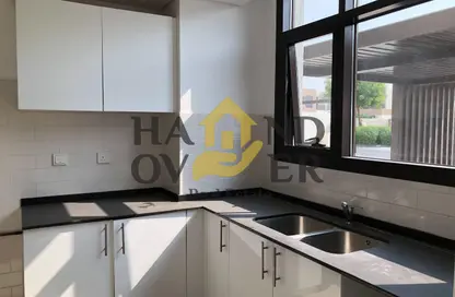 تاون هاوس - 4 غرف نوم - 6 حمامات للبيع في نسمة ريزيدنس - الجادة - الشارقة