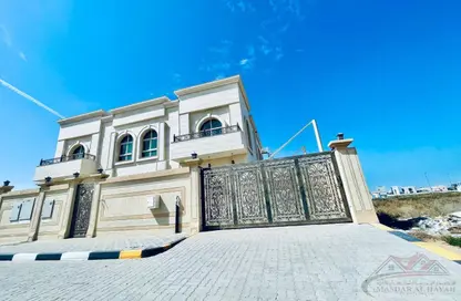 فيلا - 6 غرف نوم - 8 حمامات للايجار في مساكن نسمه - ّالطي - الشارقة