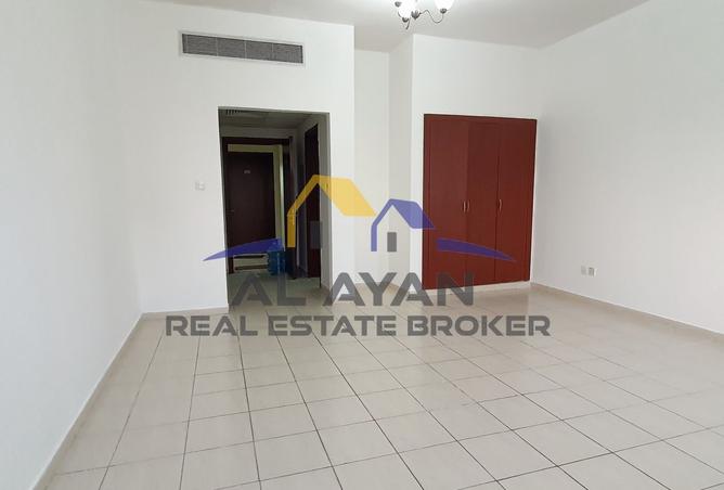 117260416 - Property Image 3