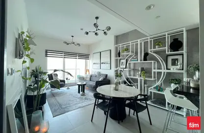 شقة - غرفة نوم - 2 حمامات للايجار في اوركيد ريزيدنس - حديقة دبي العلميه - دبي