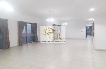 Apartment - 4 - 5 for rent in Executive Tower K - Executive Towers - Business Bay - Dubai