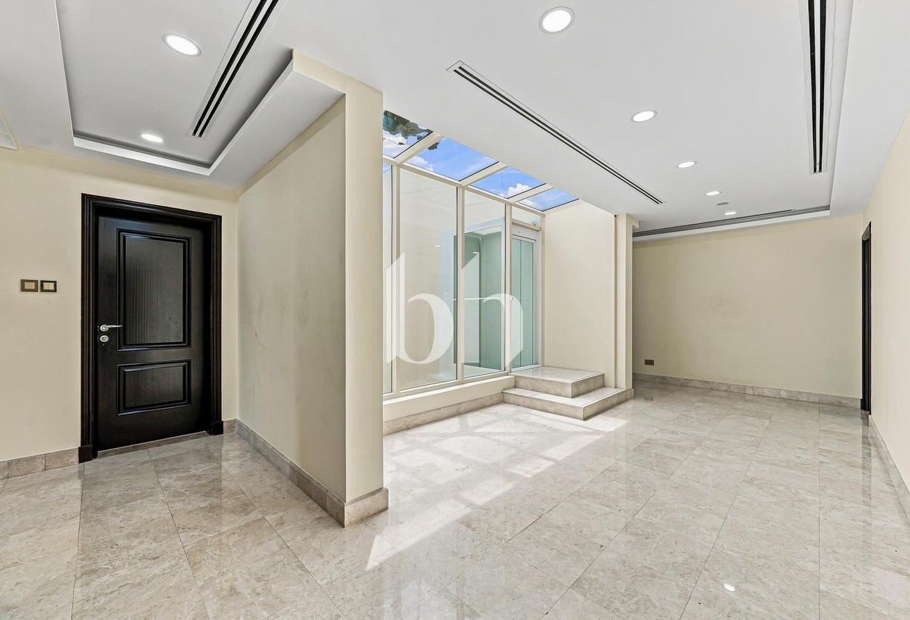 Upgraded & Extended | Lake View | E1 Hattan photo 9