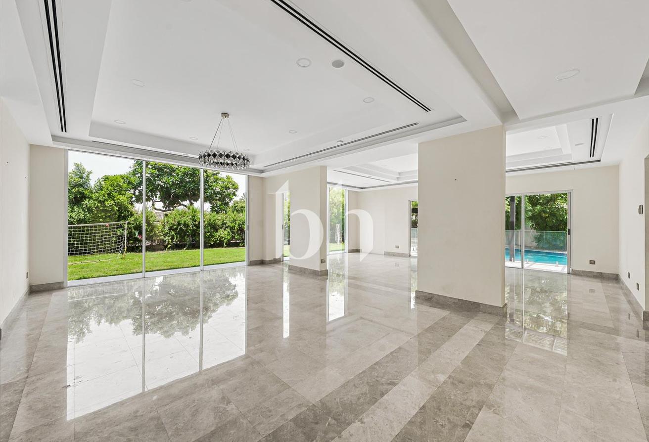Upgraded & Extended | Lake View | E1 Hattan photo 28