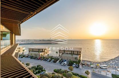 Apartment - 1 Bedroom - 2 Bathrooms for rent in Bulgari Resort  and  Residences 6 - Bulgari Resort  and  Residences - Jumeirah Bay Island - Jumeirah - Dubai
