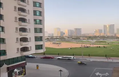 شقة - 2 غرف نوم - 2 حمامات للبيع في المجاز 2 - المجاز - الشارقة