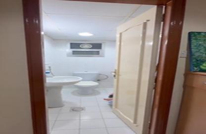 Apartment - 2 Bedrooms - 2 Bathrooms for sale in Al Majaz 2 - Al Majaz - Sharjah