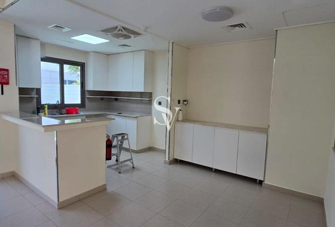 Single Row 3 BHK| Private Garden | BUA 2217 Sqft — photo 3