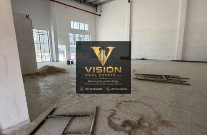 Warehouse - Studio - 1 Bathroom for rent in Umm Al Thuoob - Umm Al Quwain